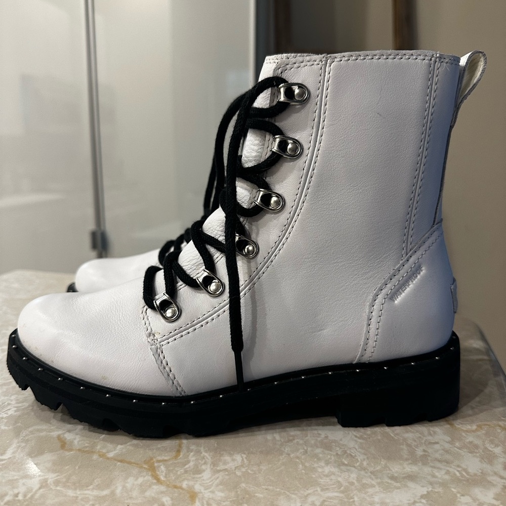 White Sorel Combat Boots - Waterproof